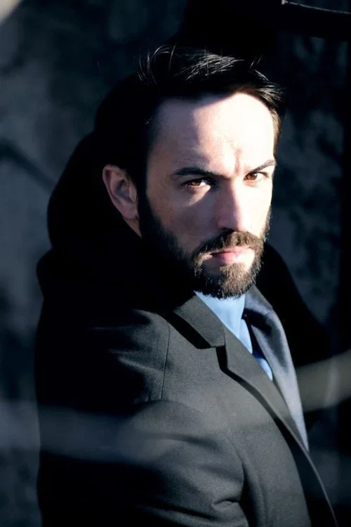 Photo of Isaac Fernandez