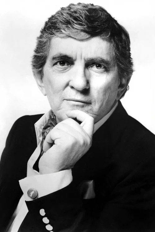 Photo of Jonathan Frid