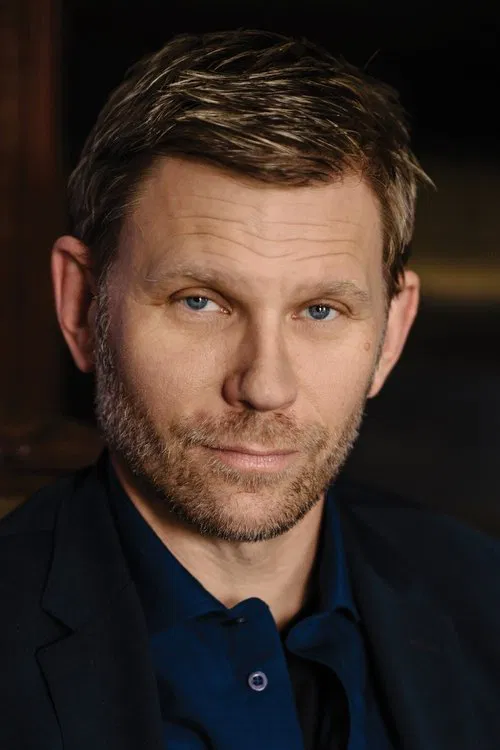 Photo of Mark Pellegrino