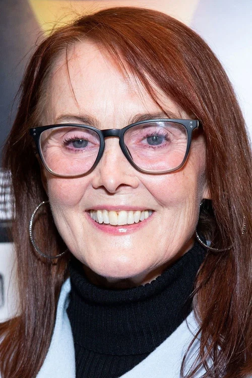 Photo of Laura Innes