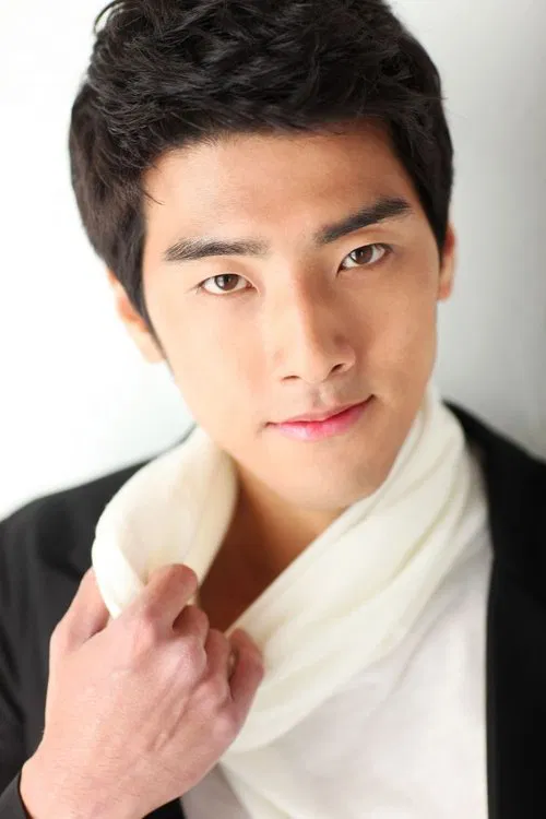 Photo of Wi Ji-woong