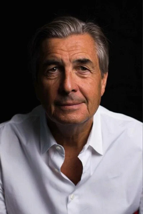 Photo of Andy Harries