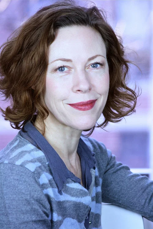 Photo of Veanne Cox