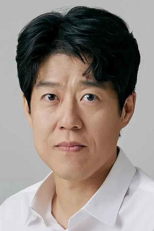 Photo of Kim Joong-ki