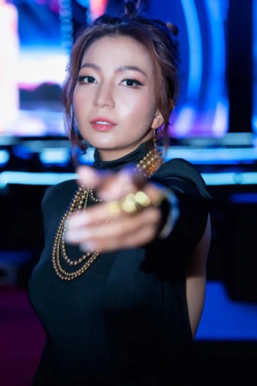 Photo of Nov Dana