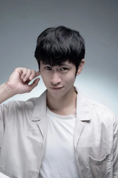Photo of Jordan Lee