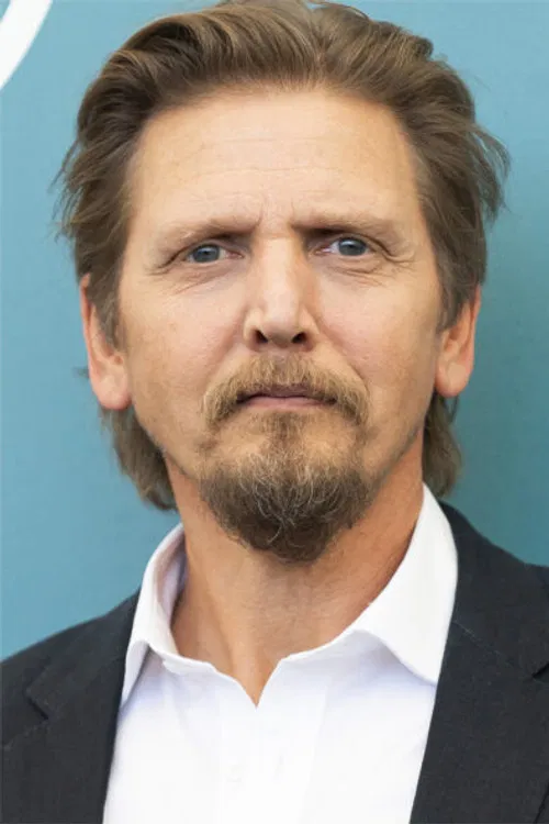 Photo of Barry Pepper