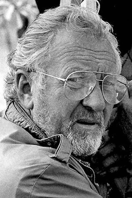 Photo of Ronnie Taylor