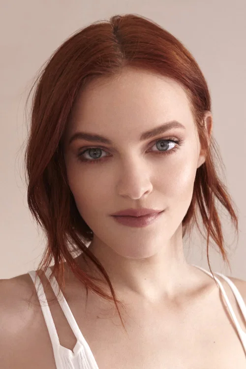 Photo of Madeline Brewer