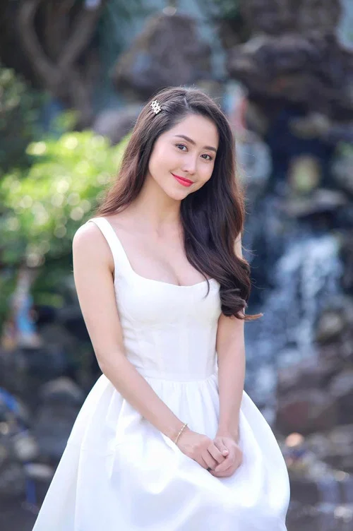 Photo of Tường Vi