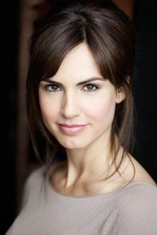 Photo of Claudia Bassols