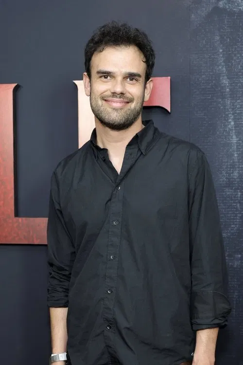 Photo of Charlie Sarroff