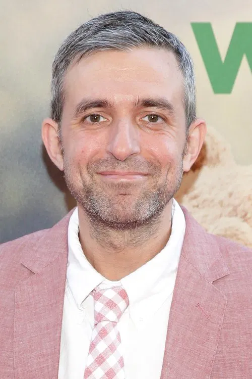 Photo of Alec Sulkin