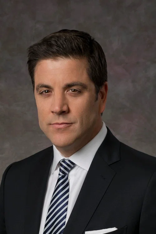 Photo of Josh Elliott