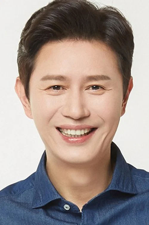 Photo of Kim Min-jong