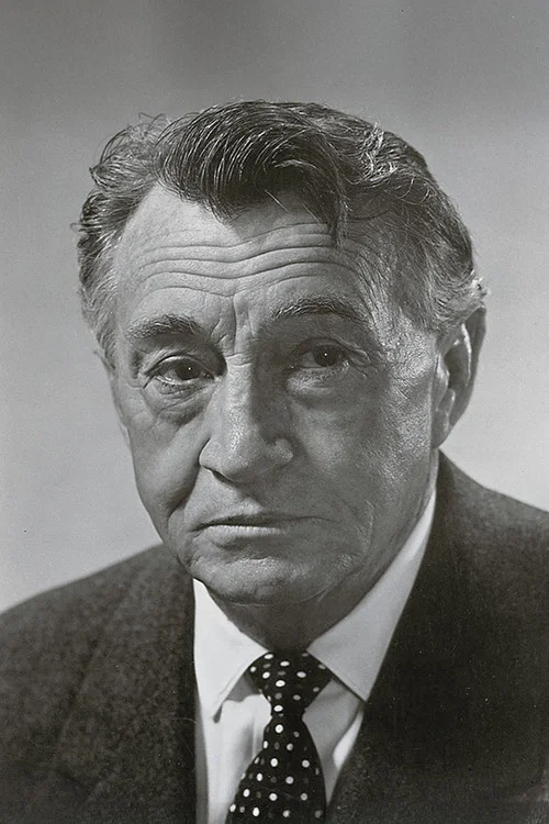 Photo of Paul Fix