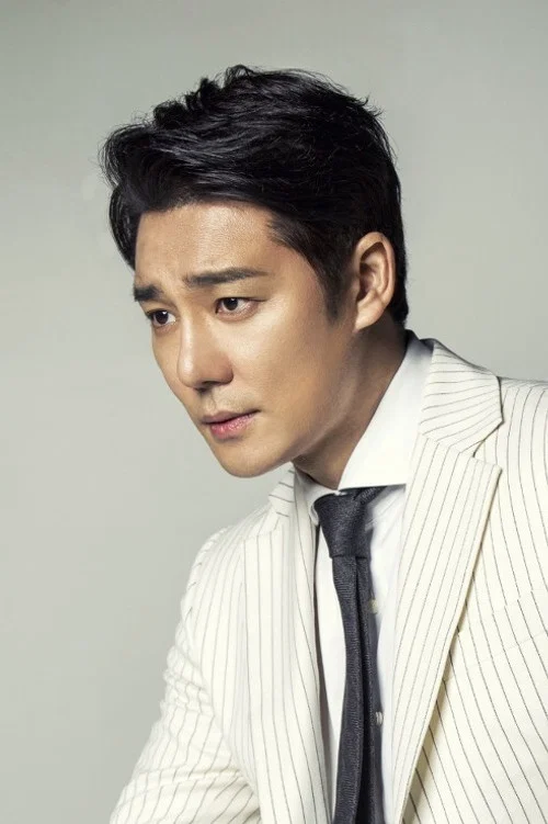 Photo of Lee Tae-gon