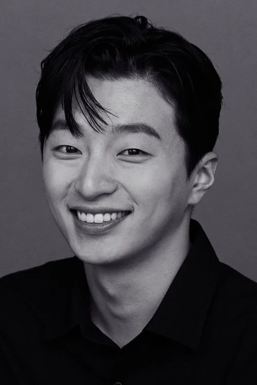 Photo of Jung Yong-ju