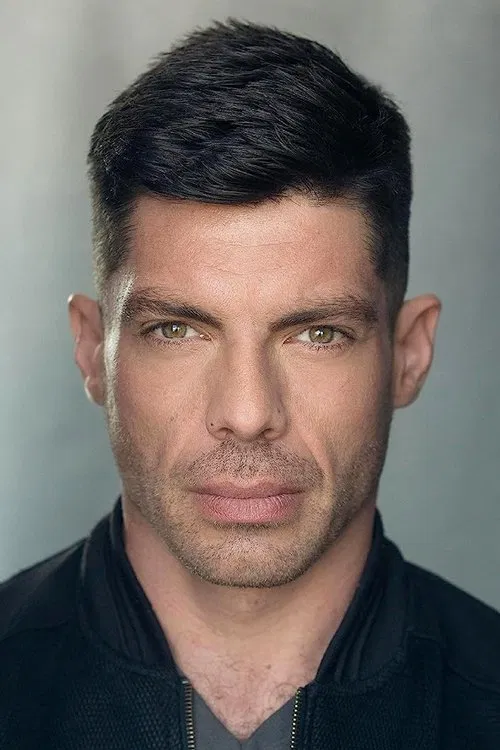 Photo of Ronan Summers