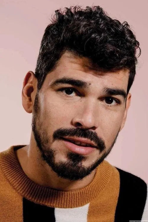 Photo of Raúl Castillo