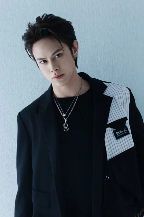 Photo of DYLAN