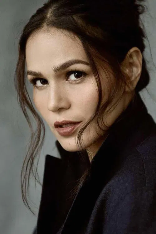 Photo of Iza Calzado