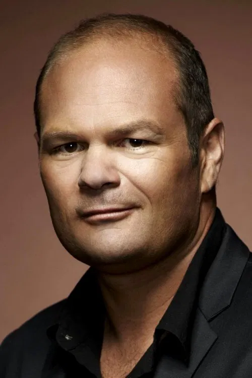 Photo of Chris Bauer