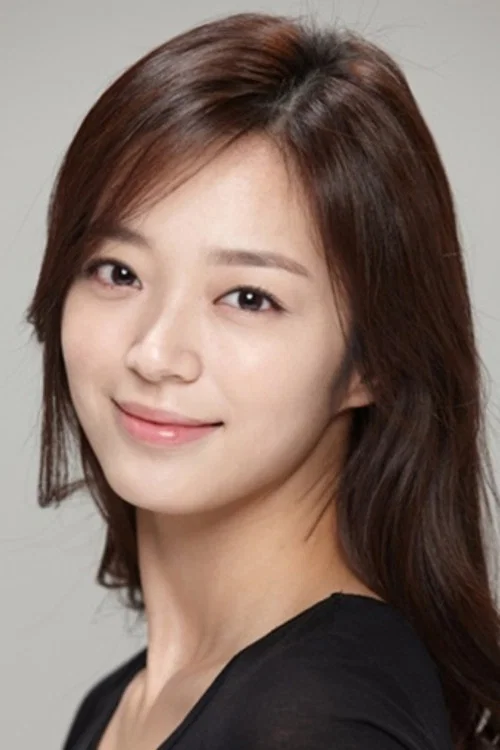 Photo of Song Ji-in