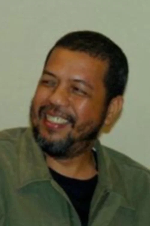 Photo of Larry Manda