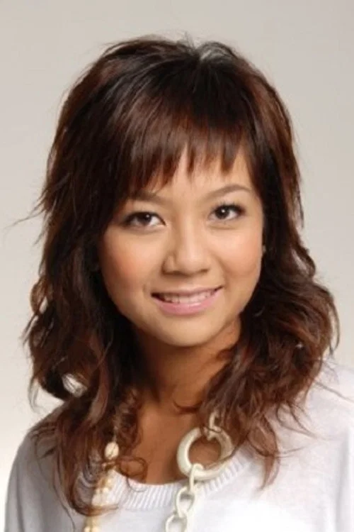 Photo of Stephanie Ho