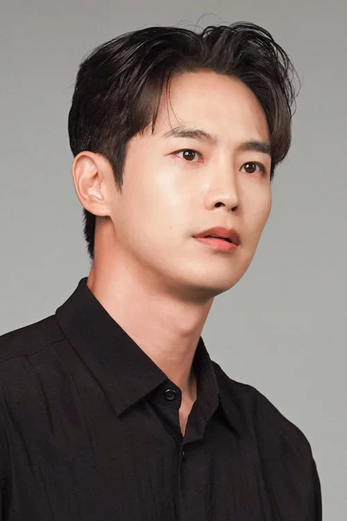 Photo of Choi Woong
