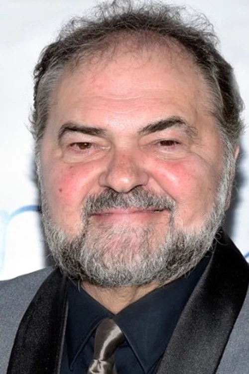 Photo of Julio Macat