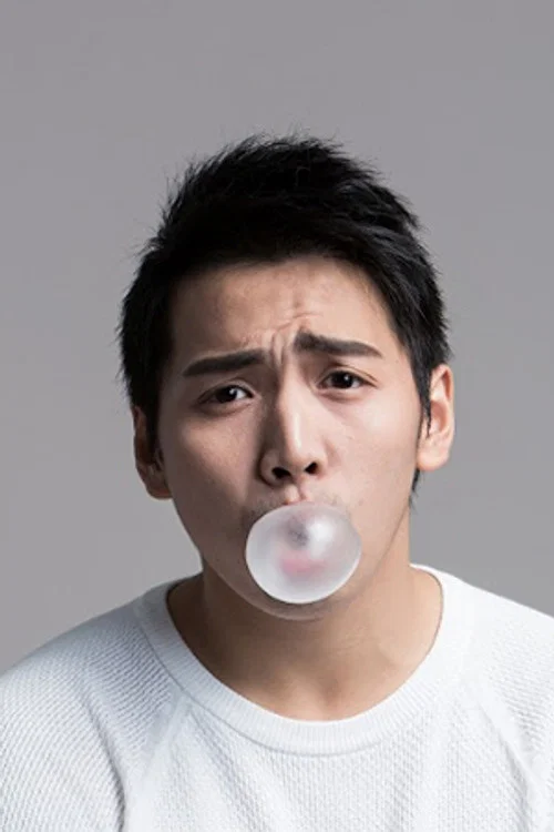 Photo of Yi-Jun Guan