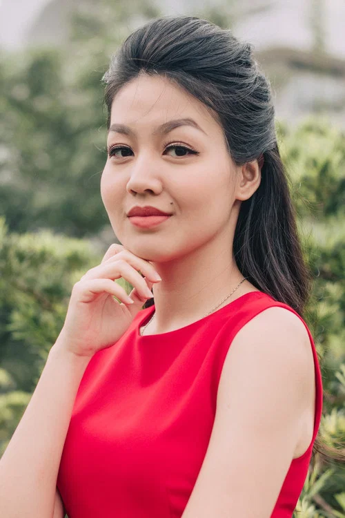 Photo of Nguyễn Hồng Nhung