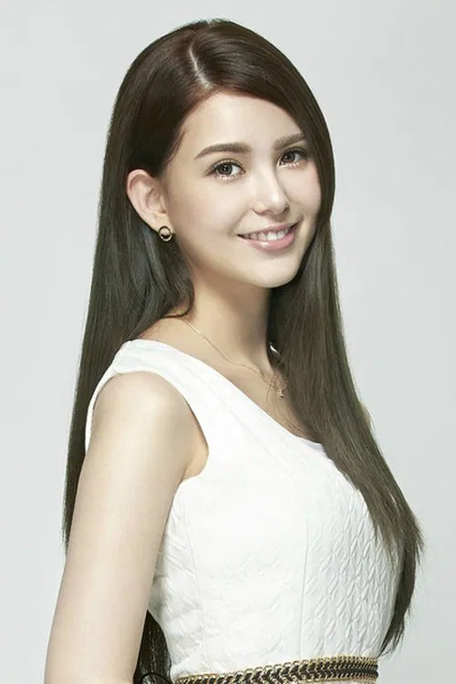 Photo of Hannah Quinlivan