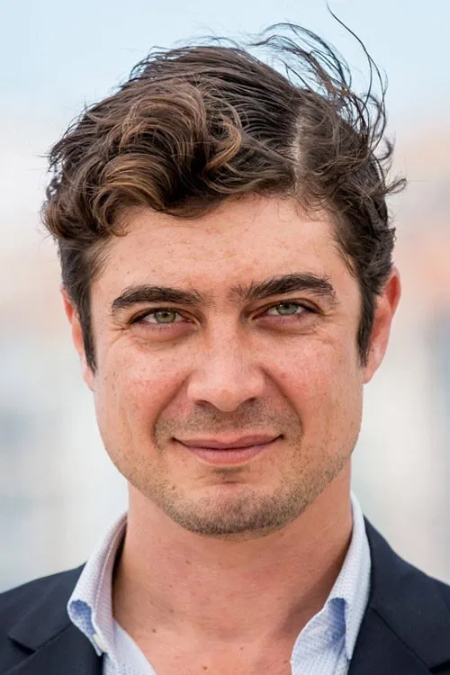 Photo of Riccardo Scamarcio