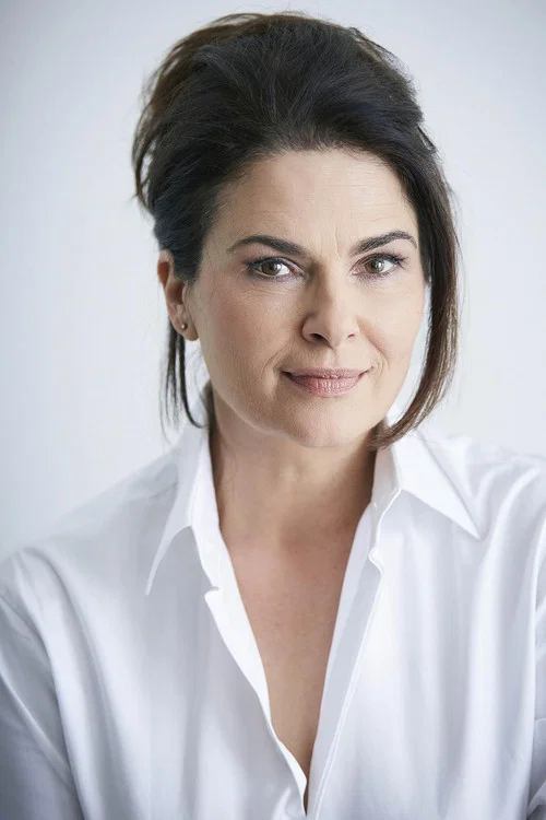 Photo of Barbara Auer