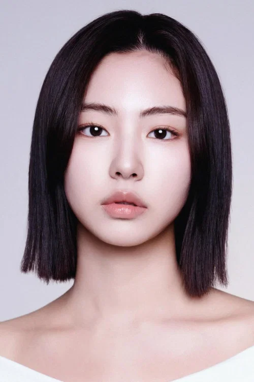 Photo of Ha Yul-Ri