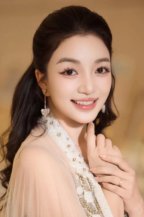 Photo of Phạm Thu Hà