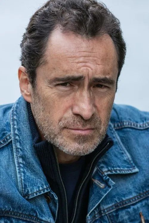 Photo of Demián Bichir