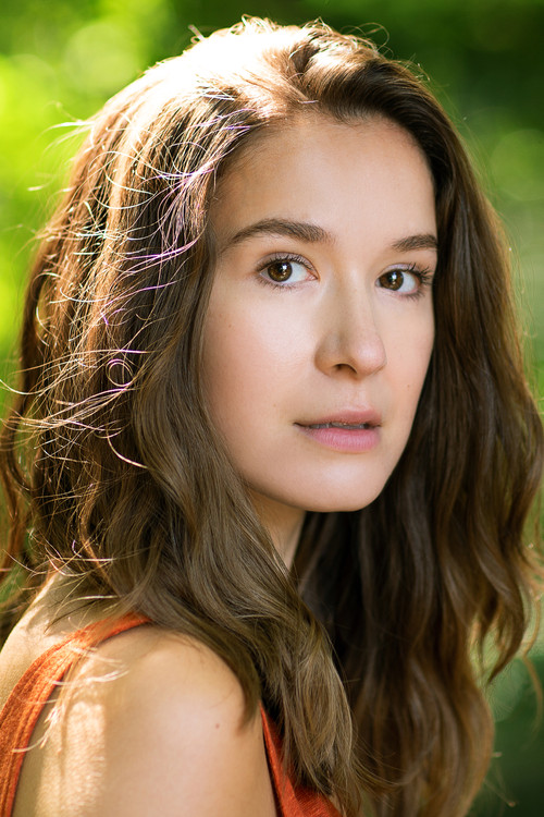 Photo of Elizabeth Dulau