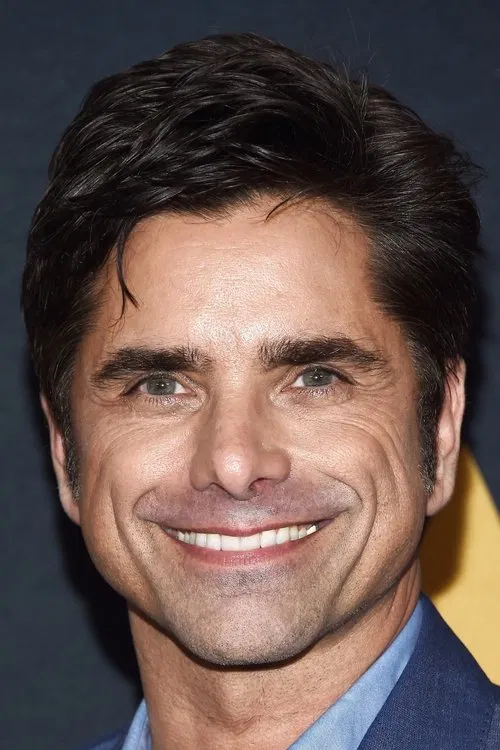 Photo of John Stamos