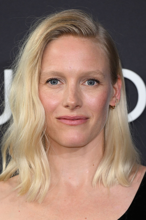 Photo of Laura Birn