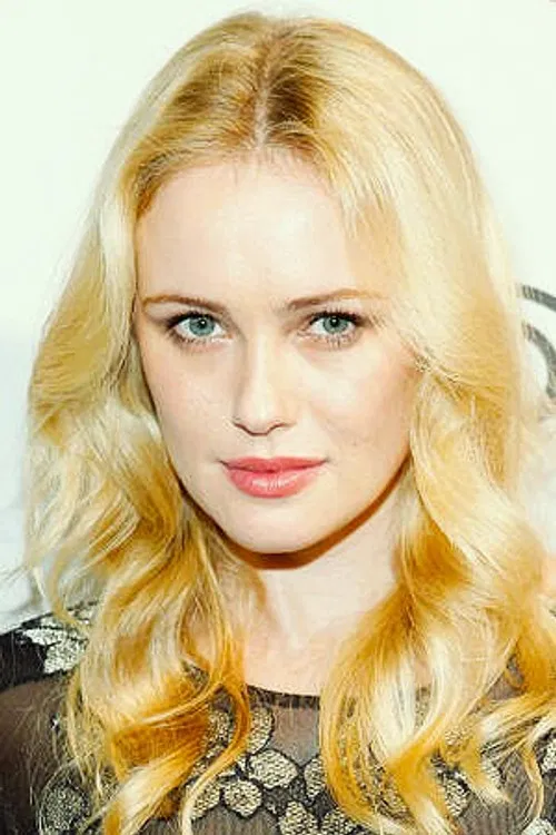 Photo of Hannah New