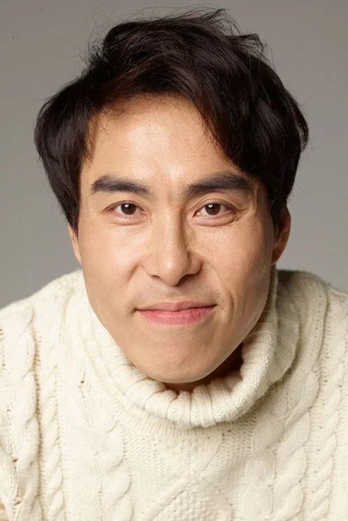 Photo of Min Moo-je