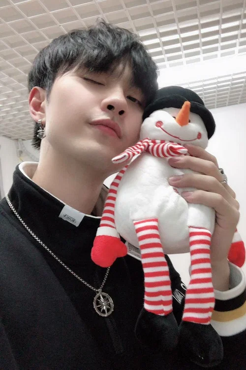 Photo of Shujun Lv