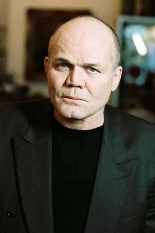 Photo of Dan van Husen