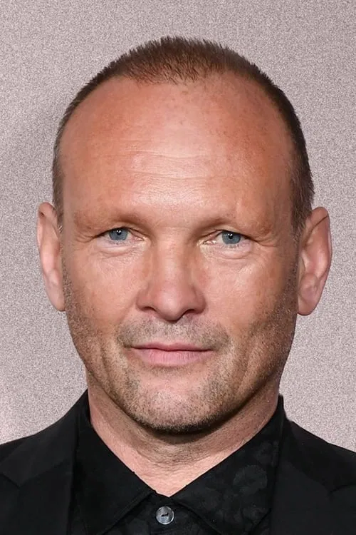 Photo of Andrew Howard