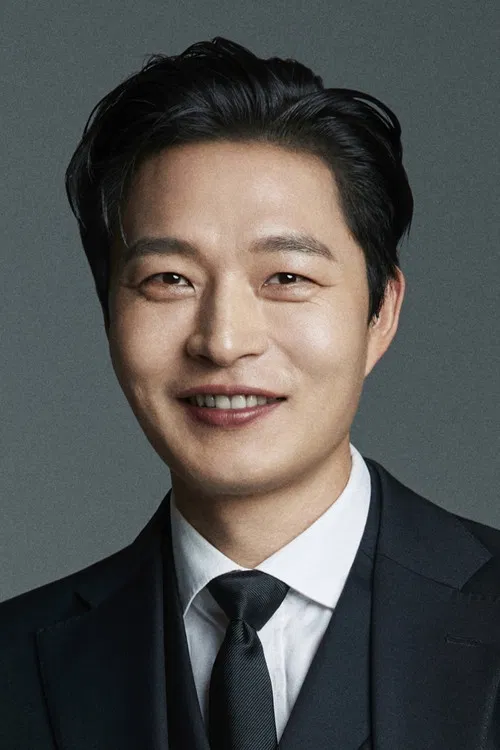 Photo of Lee Sung-woo