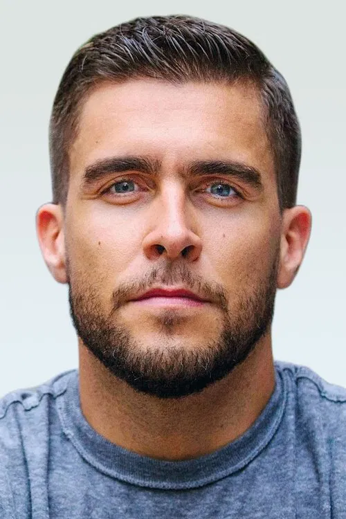 Photo of Josh Segarra